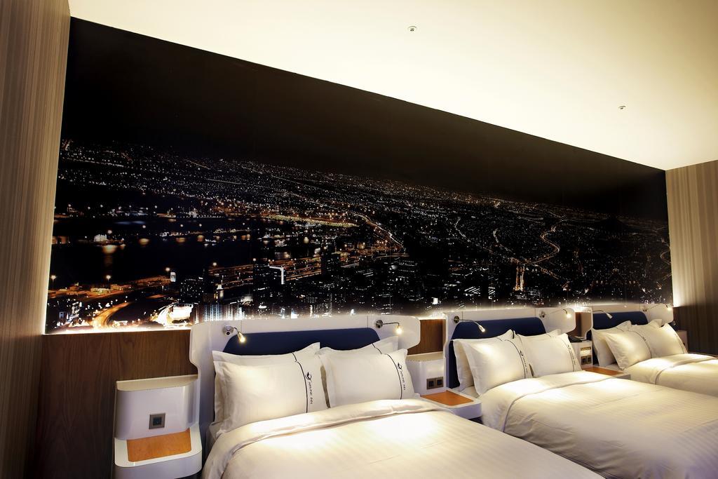 Airline Inn Green Park Way Taichung Exterior foto