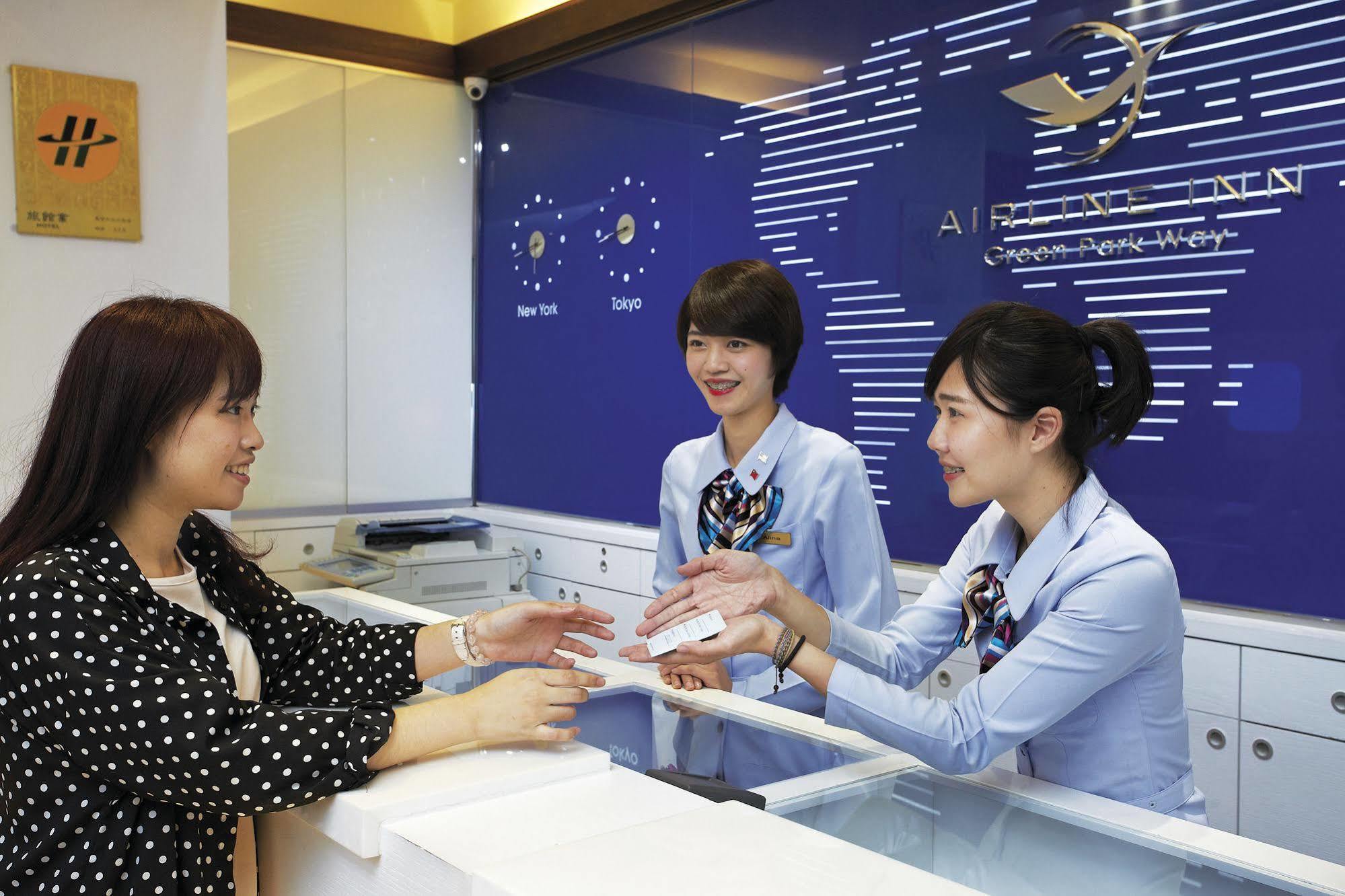 Airline Inn Green Park Way Taichung Exterior foto